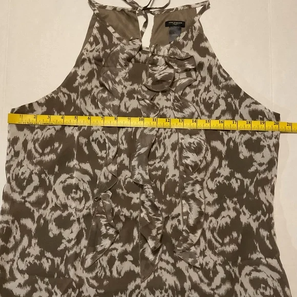 Ann Taylor women’s Ruffle Front Blouse Brown Sleeveless - Picture 4 of 9